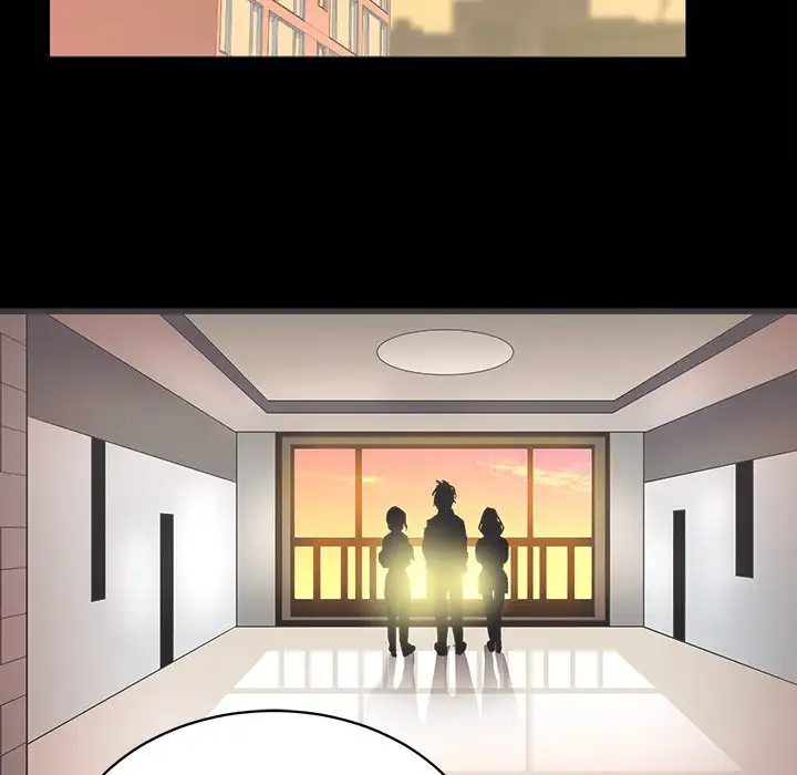 Agents Immobiliers Féminins - Episode 5 - read scene 72